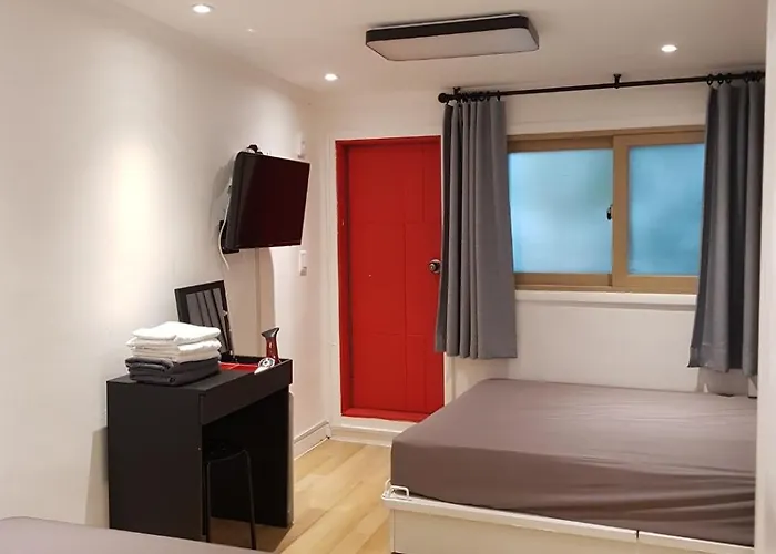 6 * Seoul